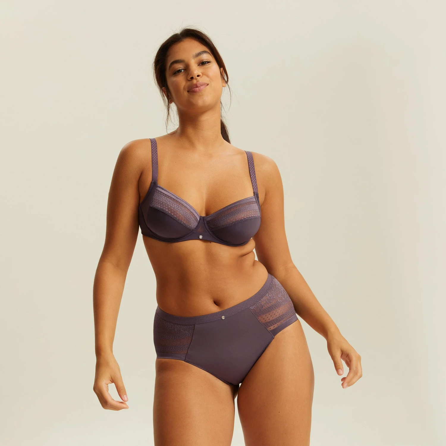 Soutien-gorge Emboîtant Avec Armatures Gris Couture JUST LIFT 4 Soutien-gorge Emboîtant Avec Armatures Gris Couture JUST LIFT – Image 4