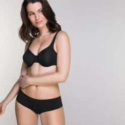 Slip Noir Livorne -Bestform Lingerie CL02875 030 WEB 3 339834a2 0098 4c5a affe f9b8b19b1bc1